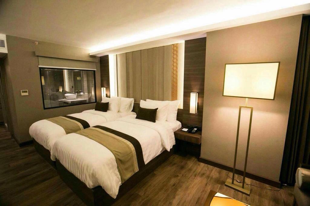 Arte Hotel - Sha Extra Plus Bangkok Eksteriør billede